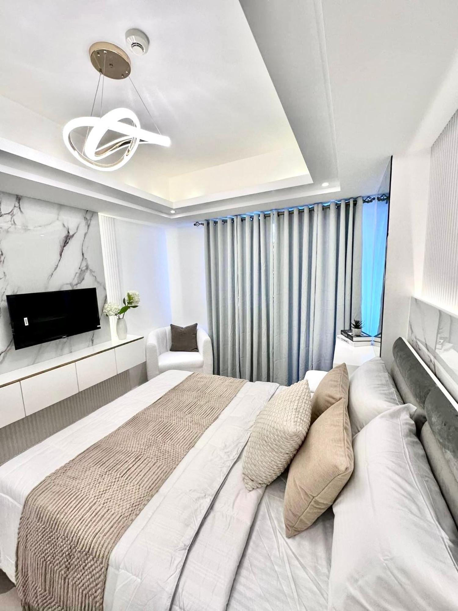 Azure North Amirah'S Place Pampanga Exterior foto